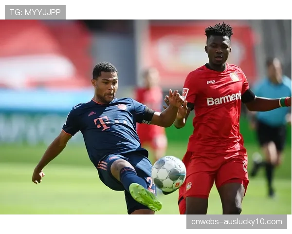 半场战报:拜仁1-1暂平勒沃库森,维尔茨远射破门凯恩点射扳平 半场战报:拜仁1-1暂平勒沃库森,维尔茨远射破门凯恩点射扳平